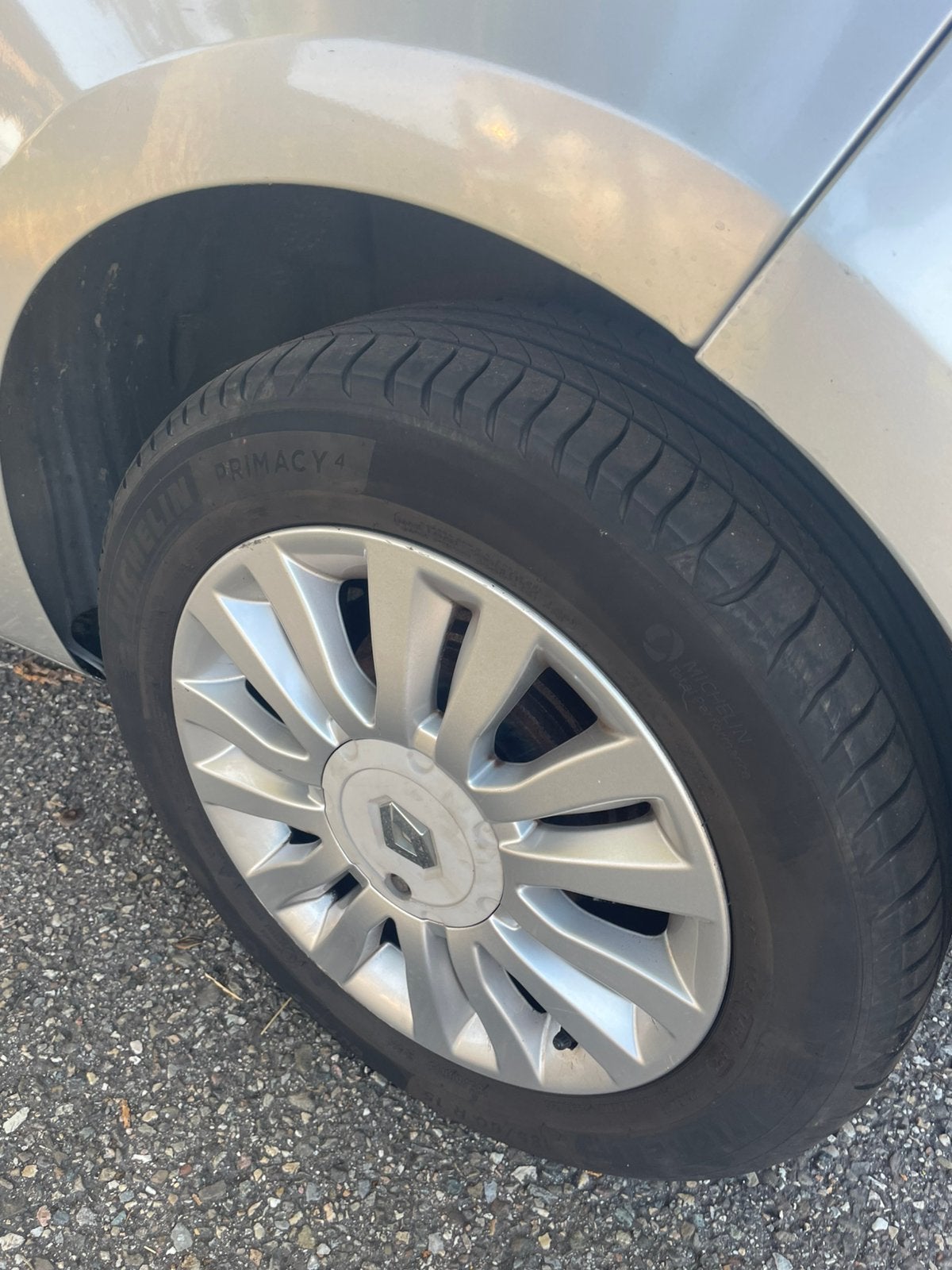 Renault clio 3, Ophalen, Gebruikt, 15 inch, Banden en Velgen