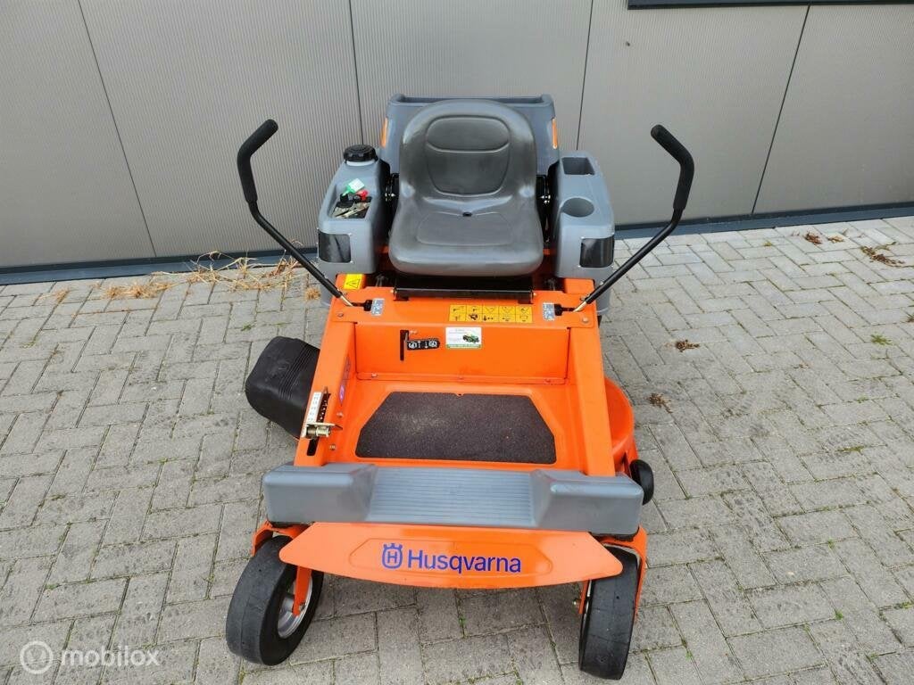 Husqvarna zero-turn mulch/zijlosser, Ophalen, Zo goed als nieuw