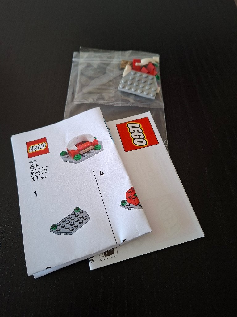 🏆 LEGO® WK 2026 Stadion – Klaar voor de Aftrap! ⚽, Overige thema's, Lego, Nieuw, Inclusief instructies