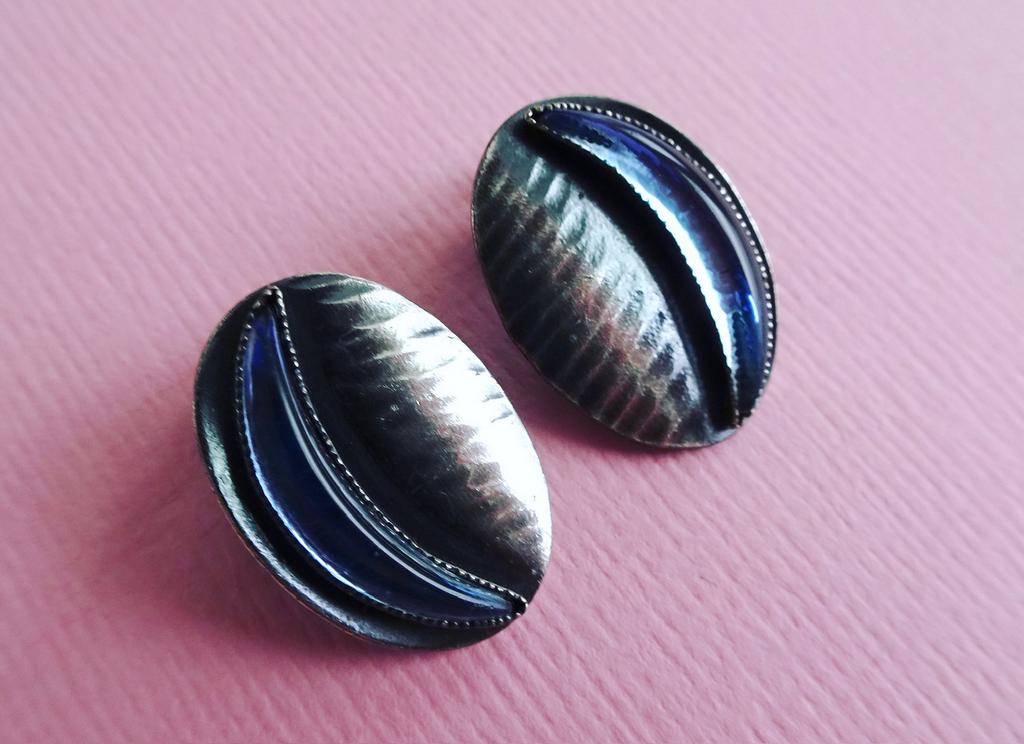 jwg Vintage 60s Modernist design oorbellen maan glas blauw, Verzenden, Overige materialen, Oorbellen