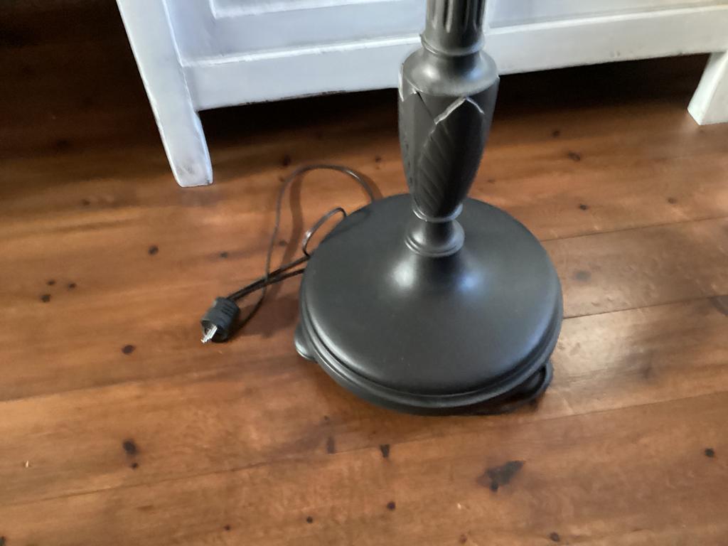 Brocante staande lampenkap, Ophalen