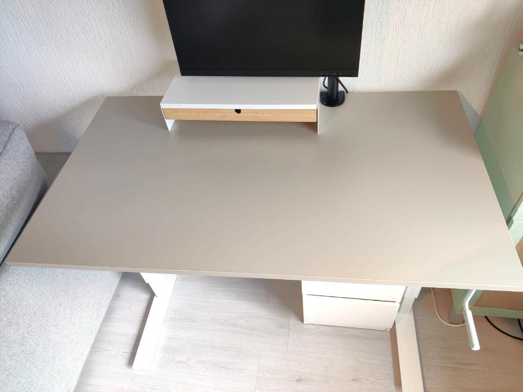 IKEA Trotten zit-sta bureau, Ophalen, Zit-sta bureau, 120 cm, Scandinavisch