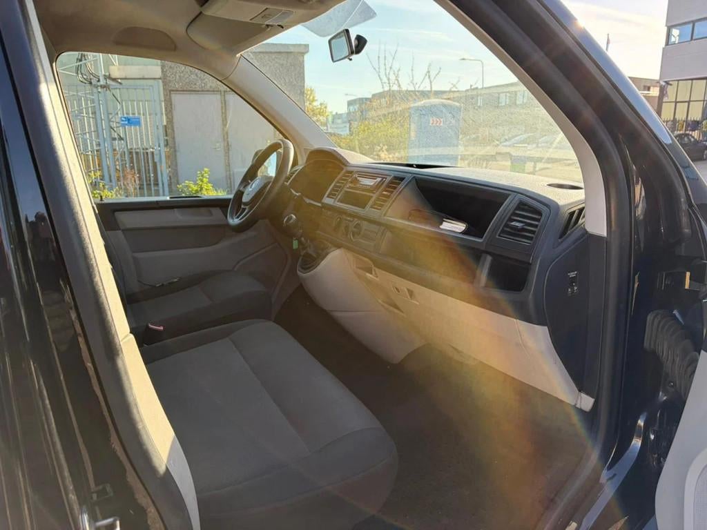 Volkswagen Transporter 2.0TDI L1H1 95800KM Euro 6 (bj 2017), Voorwielaandrijving, Gebruikt, Euro 6, 4 cilinders