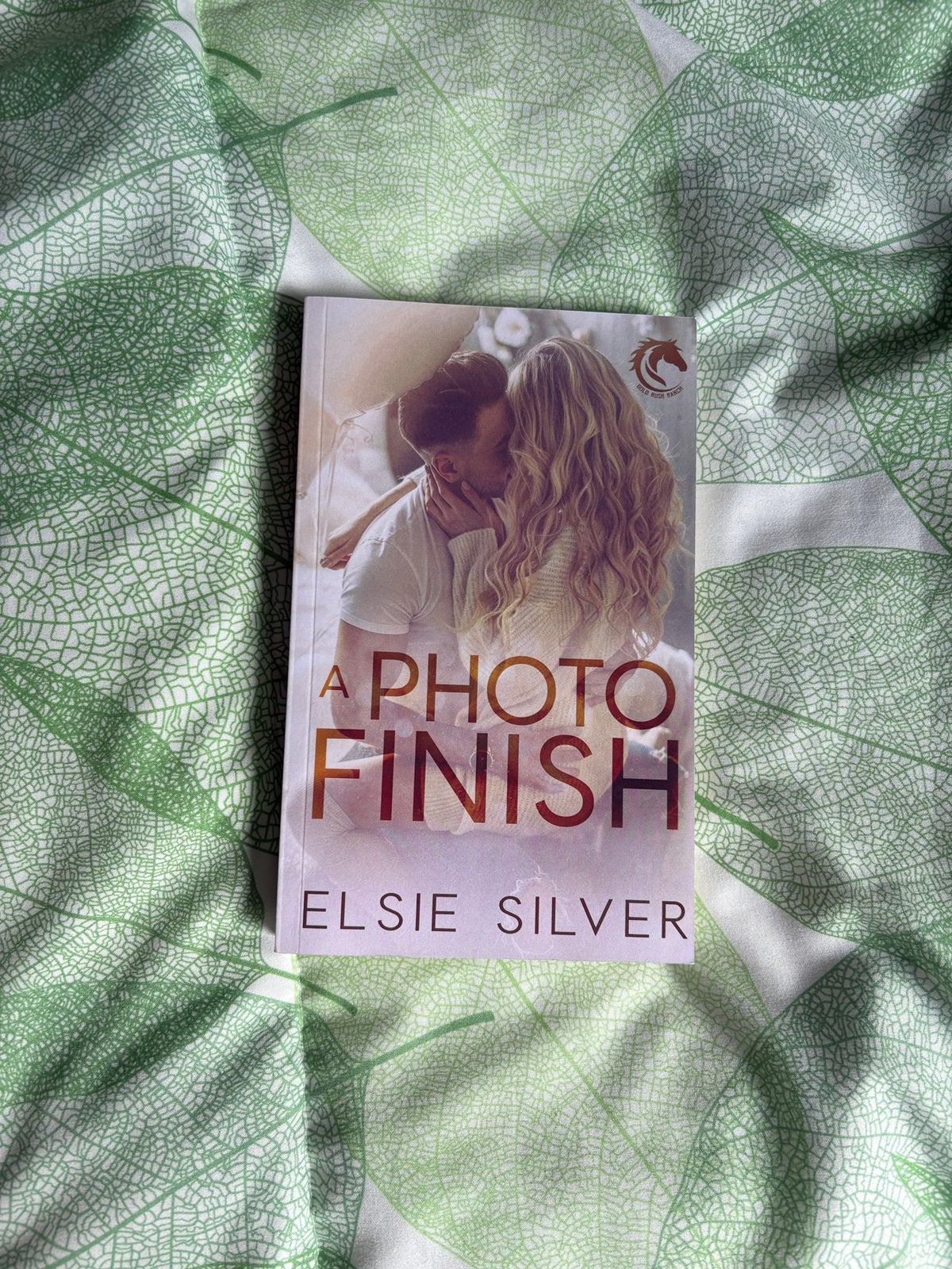 Elsie silver a photo finish, Ophalen of Verzenden, Zo goed als nieuw