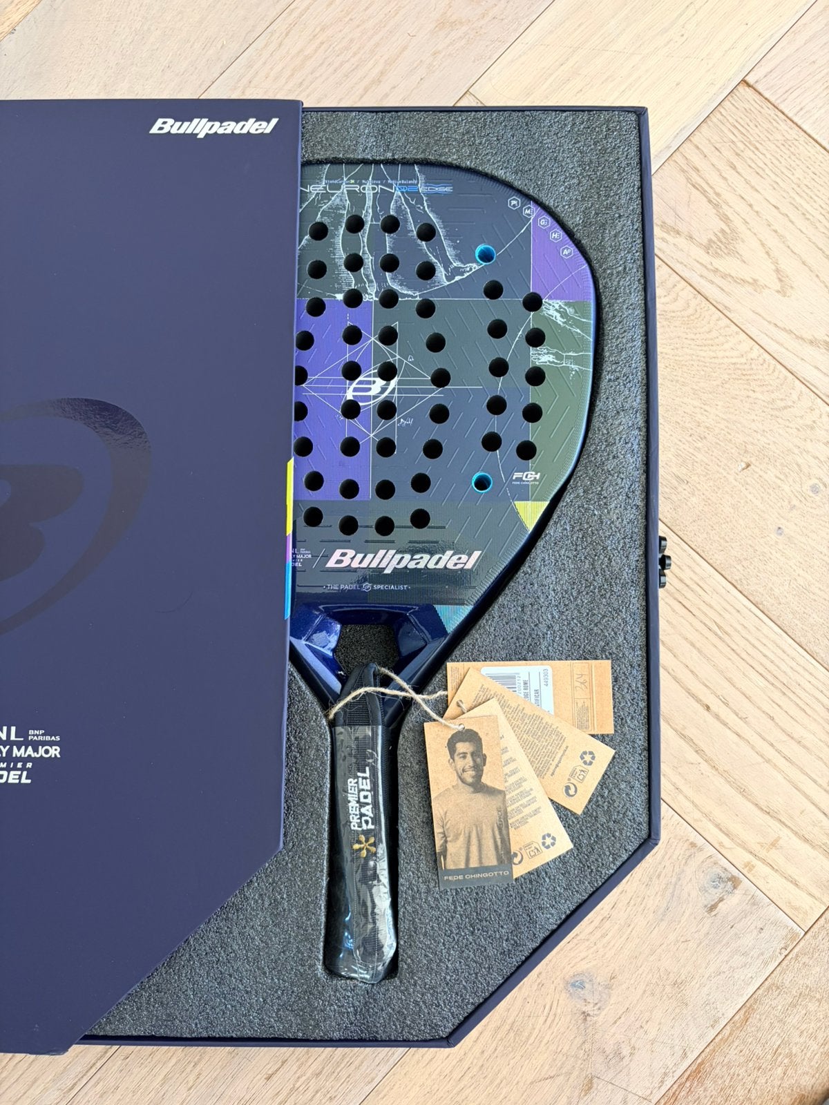 Bullpadel Neuron 02 edge Rome gesigneerd door Chingotto, Sport en Fitness, Ophalen of Verzenden, Nieuw, Padelracket