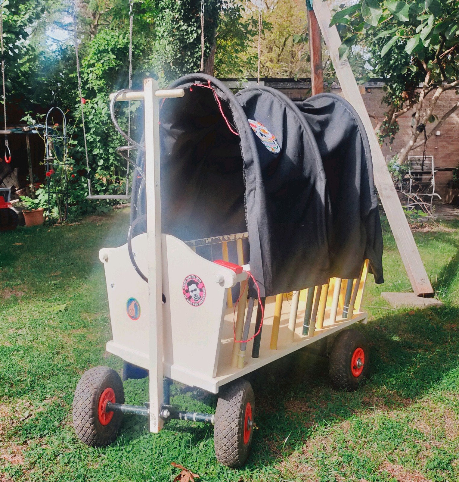 Wagen / bolderkar met 4 reservewielen en tent, Ophalen, Gebruikt, Overige typen