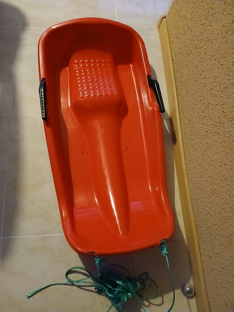 Leuke rode slee, Ophalen