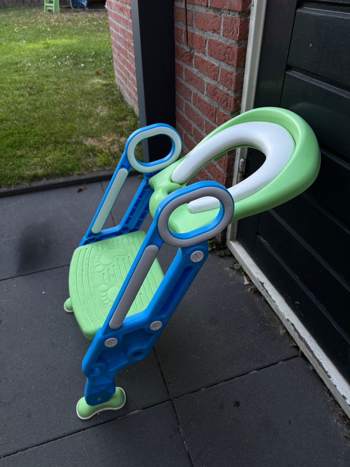 WC verkleiner met trapje, Ophalen, Zo goed als nieuw