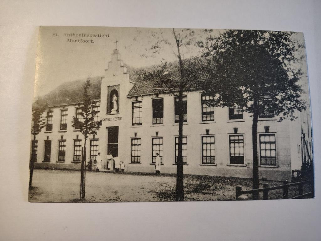 Montfoort St. Anthoniusgesticht, Ophalen of Verzenden