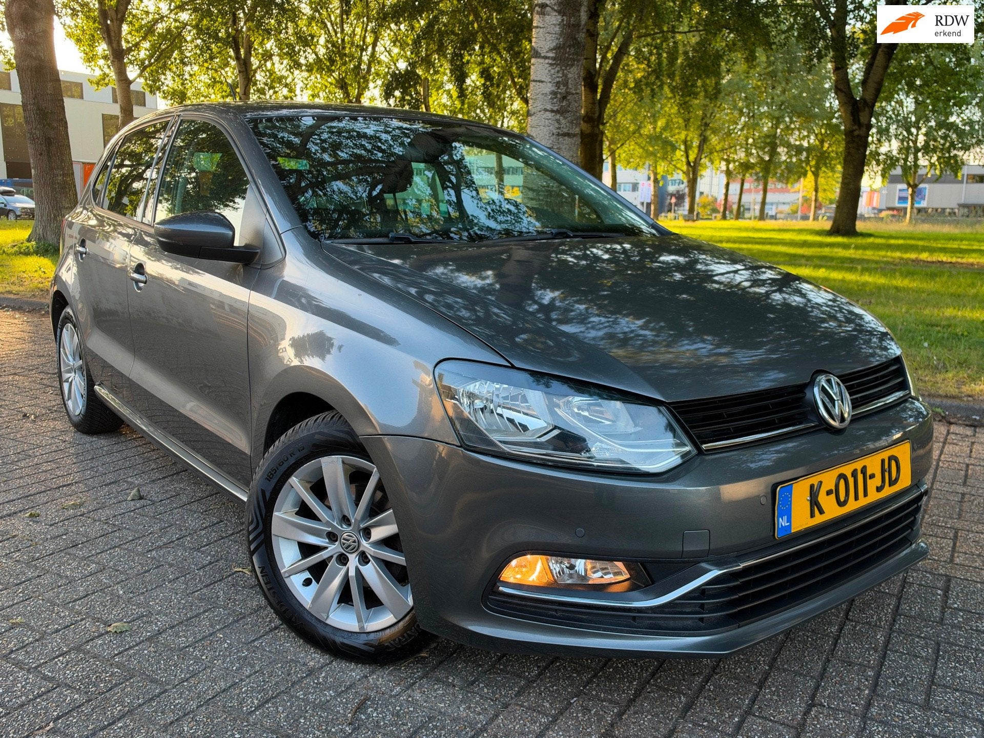Volkswagen Polo 1.2 TSI Highline, Euro 6, 4 cilinders, Bedrijf, Handgeschakeld