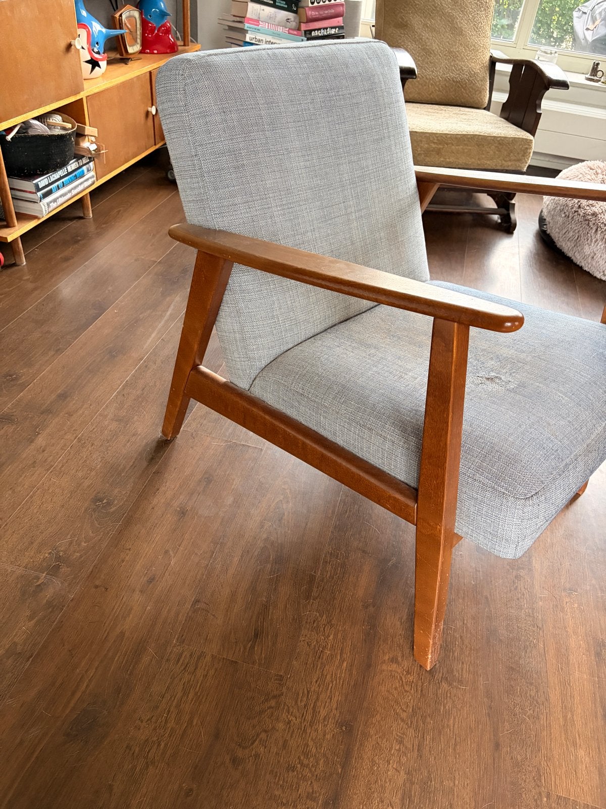 Ikea fauteuil met houten frame en grijze bekleding, Ophalen, Gebruikt, 75 tot 100 cm, 75 tot 100 cm