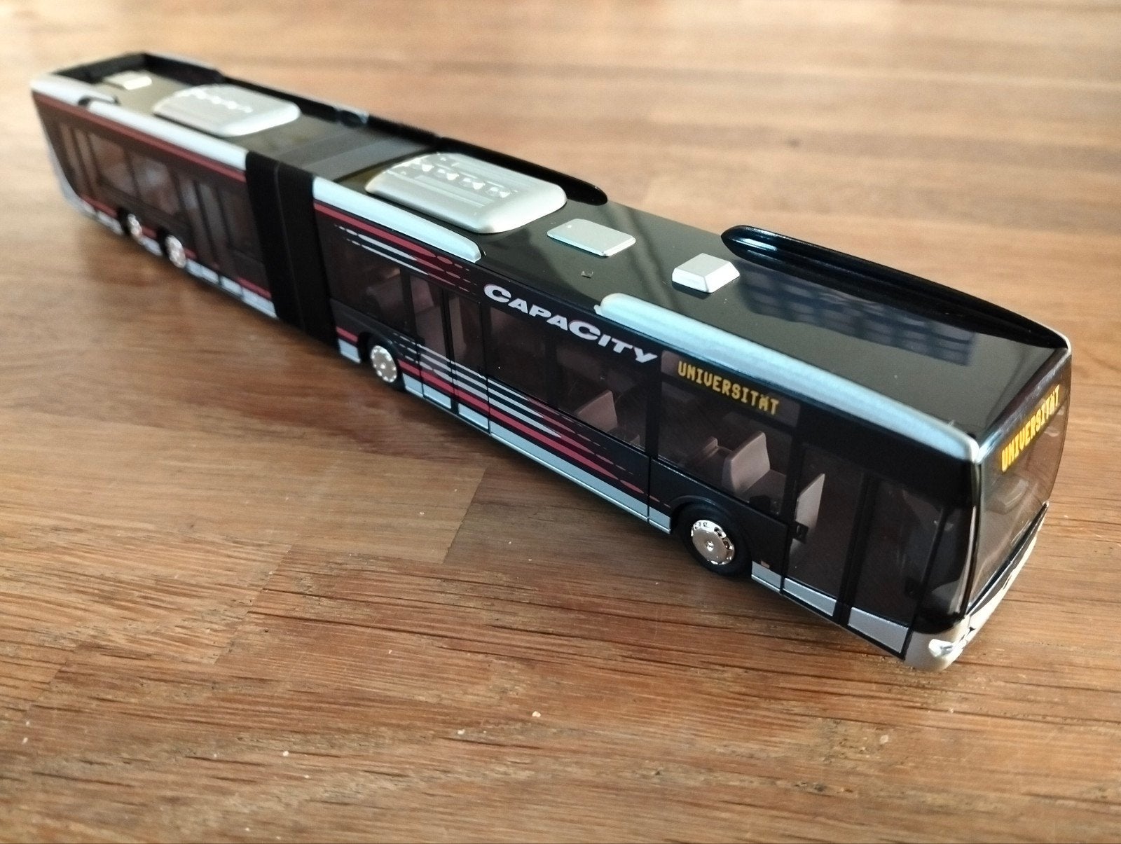 AWM bus Mercedes-Benz Capacity, Hobby en Vrije tijd, Modelauto's | 1:87, Ophalen of Verzenden, Zo goed als nieuw, Bus of Vrachtwagen