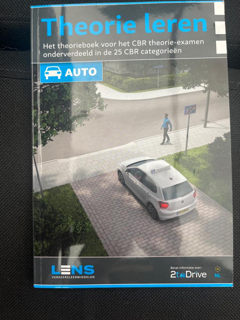 Theorie leren - CBR theorieboek auto, Boeken, Ophalen of Verzenden, Zo goed als nieuw, Overige niveaus