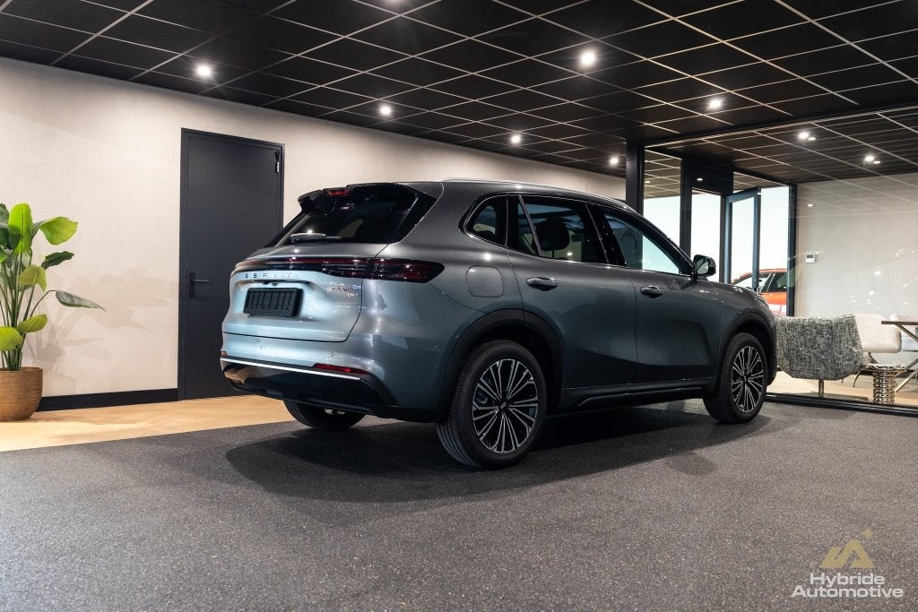 GEELY Starray EM-i 1.5 Max+ | Massage | 360 CAM | Pano | Mem, Auto's, 12 maanden, Gebruikt, 4 cilinders, 1790 kg