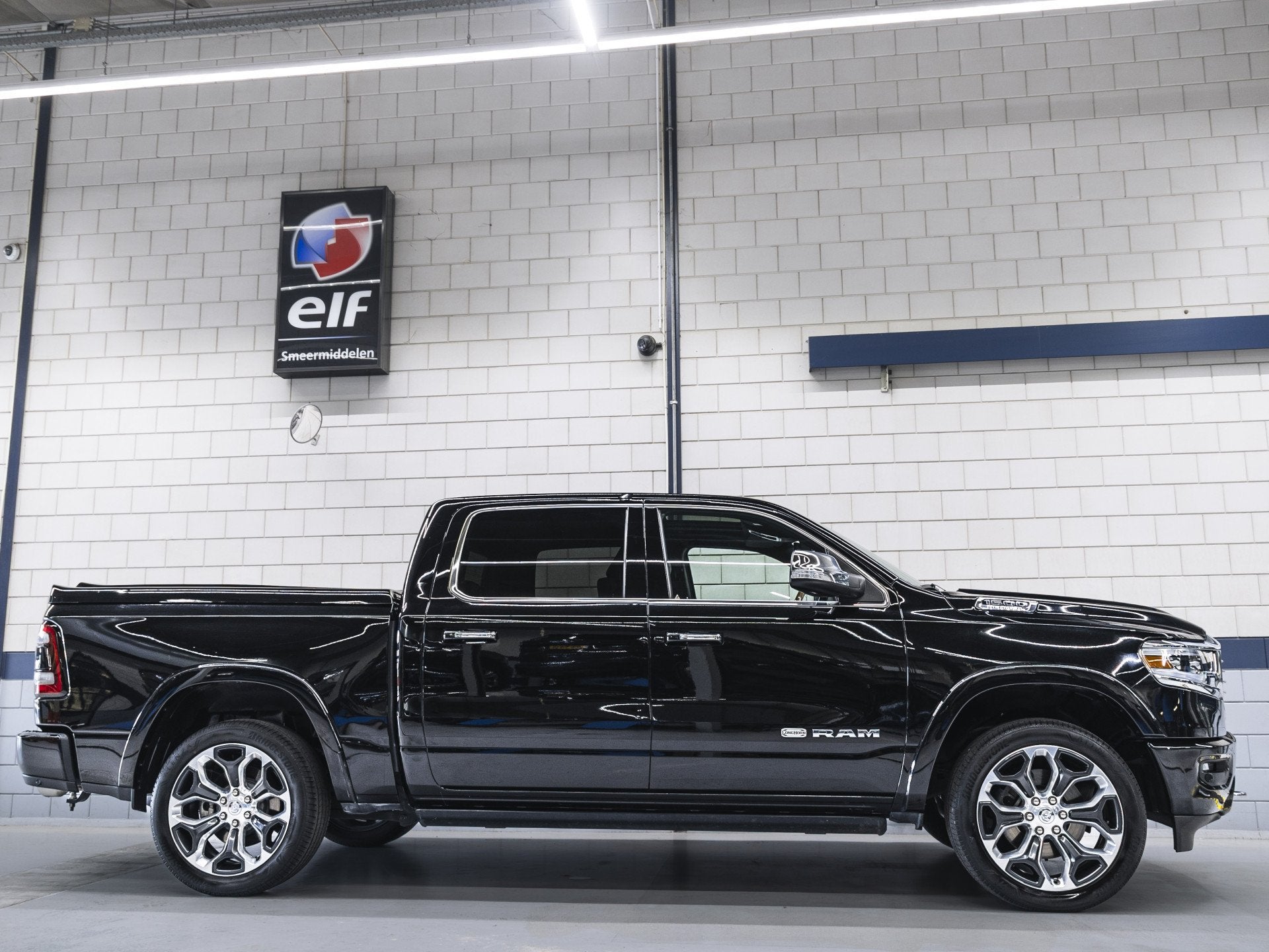 Dodge Ram 1500 LongHorn | Lucht | 360 | Pano 5.7 V8 Hemi, Auto's, Dodge, Automaat, Lichtsensor, Gebruikt, 5654 cc