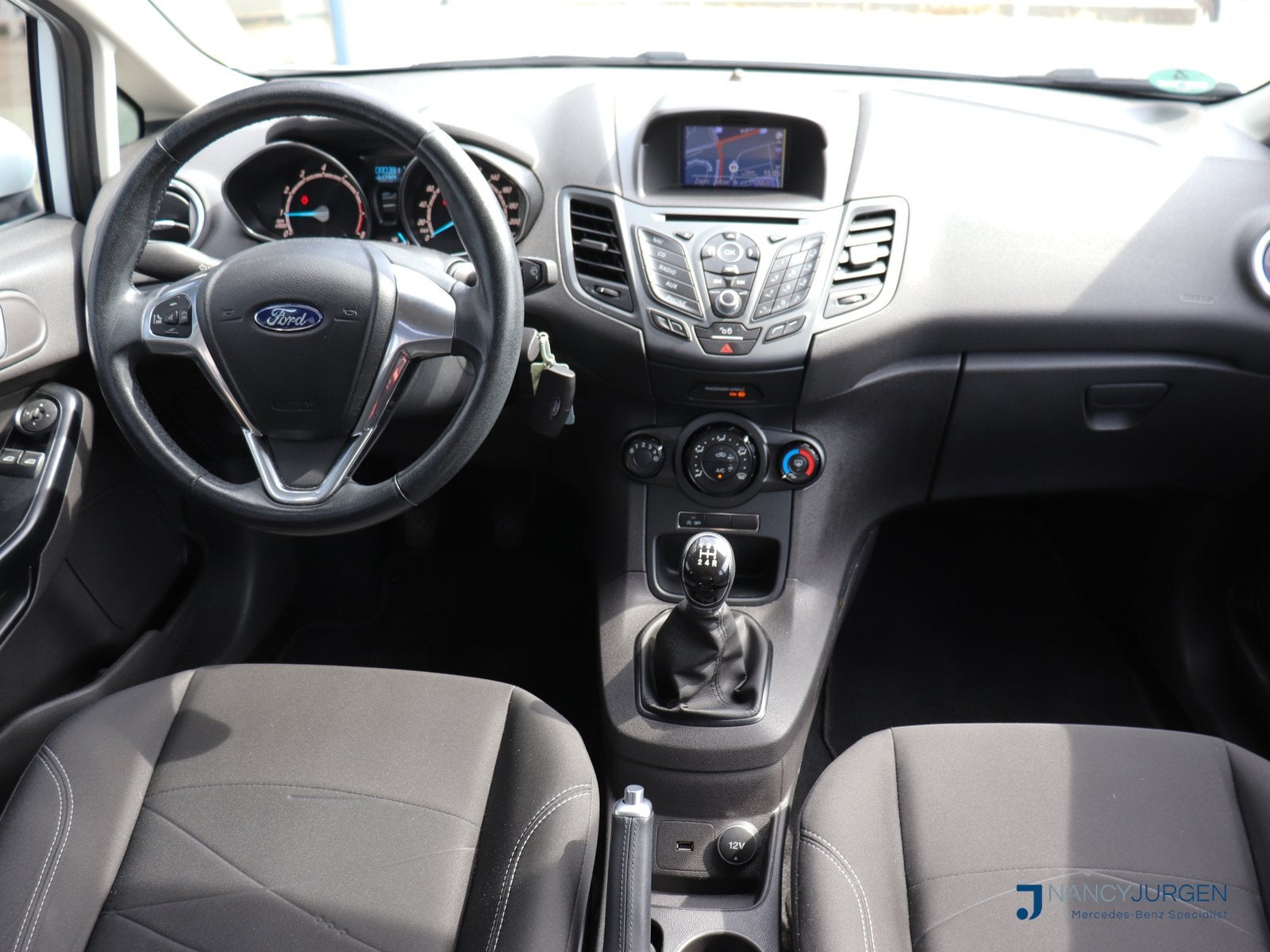 Foto 17 van Ford Fiesta 1.0 Style | Essential | Airco | Navi | Bluetooth