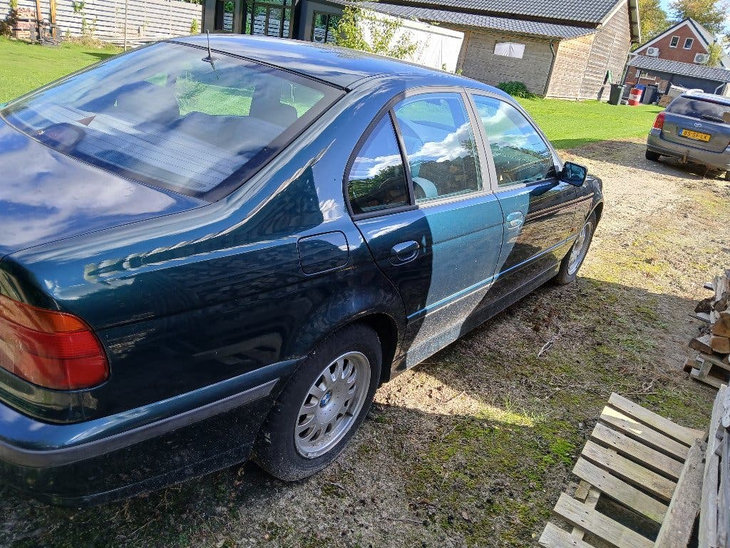BMW 5-Serie 2.5 I 523 AUT 1997 Groen, foto 4
