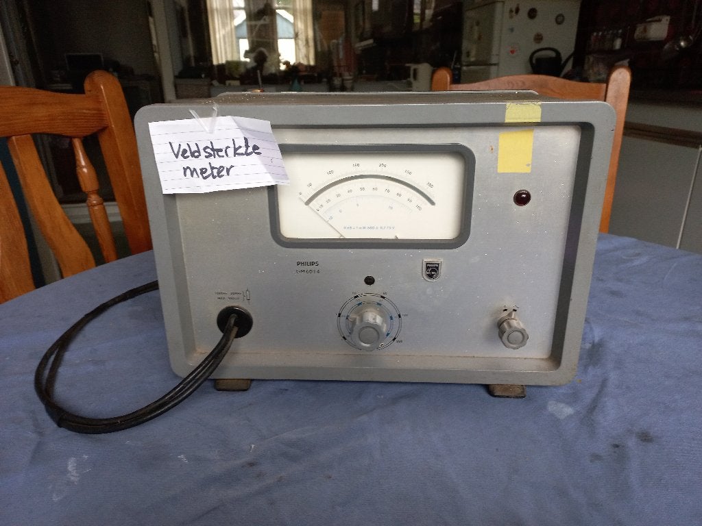 Te koop mooie veldsterktemeter ., Ophalen of Verzenden, Gebruikt