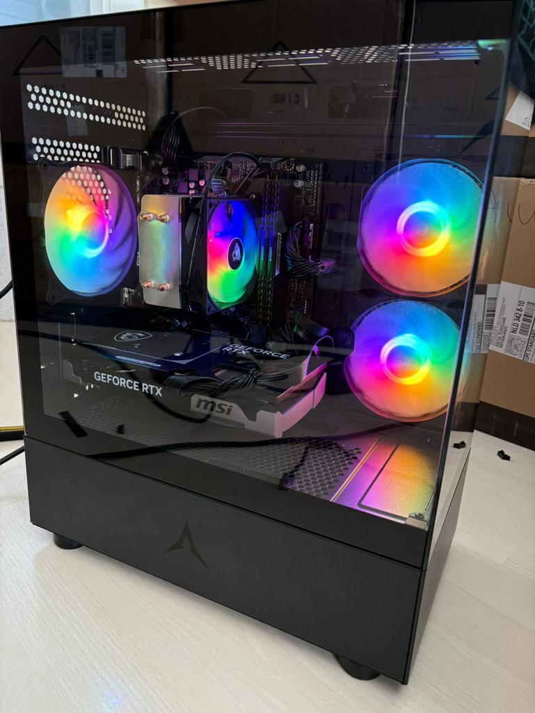 Gaming PC | Ryzen 9 5950X | RTX 5060 Ti | 32GB RAM | 1TB SSD, Computers en Software, Desktop Pc's, Ophalen of Verzenden, Zo goed als nieuw