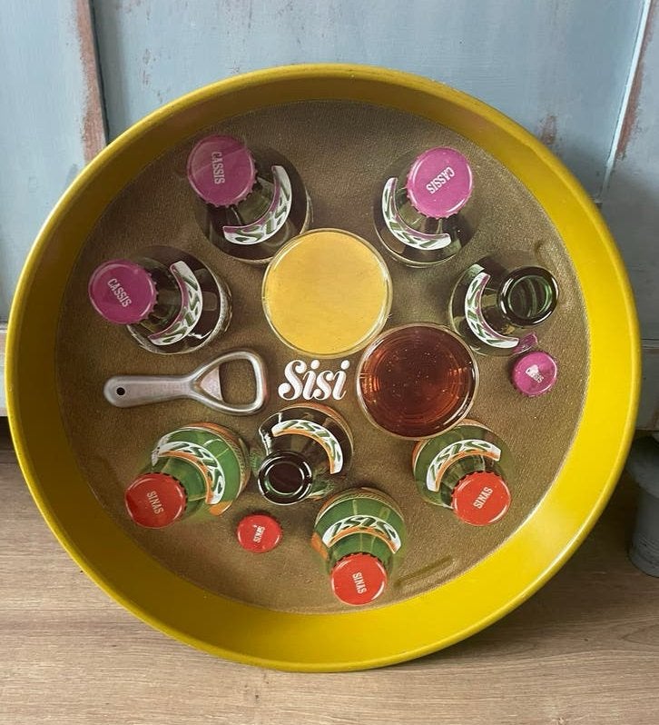 Sisi dienblad vintage retro metaal, Ophalen of Verzenden, Zo goed als nieuw, Rond, Metaal