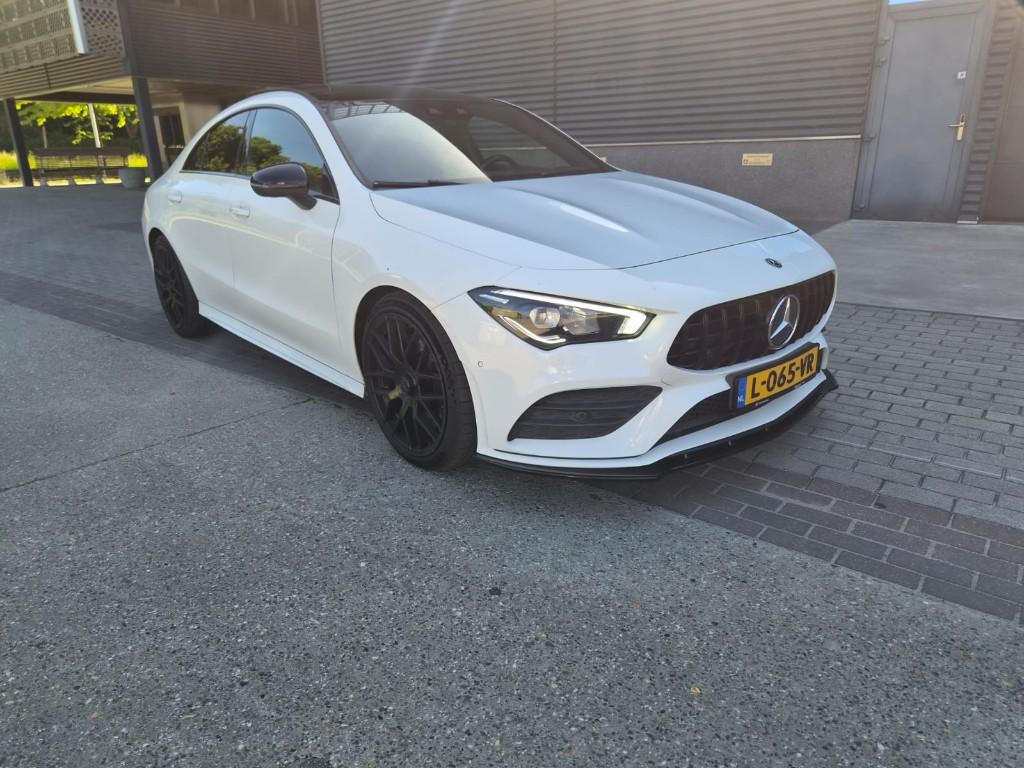 Mercedes-Benz CLA 250 224pk 7G-DCT 2019 Wit, Auto's, 15 km/l, 4 cilinders, Wit, 1600 kg