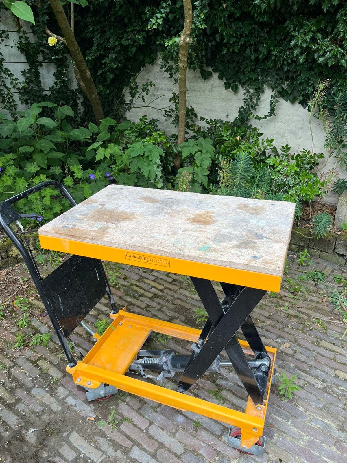 verrijdbare schaartafel max.hefvermogen 500kg, Ophalen of Verzenden, Zo goed als nieuw