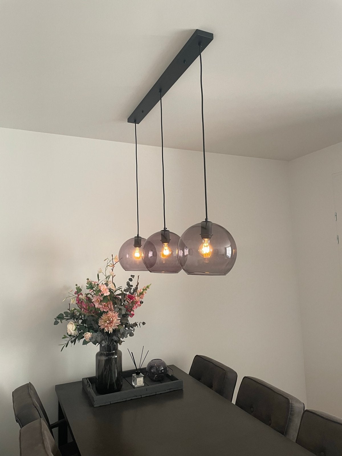 Moderne hanglamp met 3 glazen bollen - Grijs/Zwart, Ophalen, Zo goed als nieuw, Glas, E27 (groot)