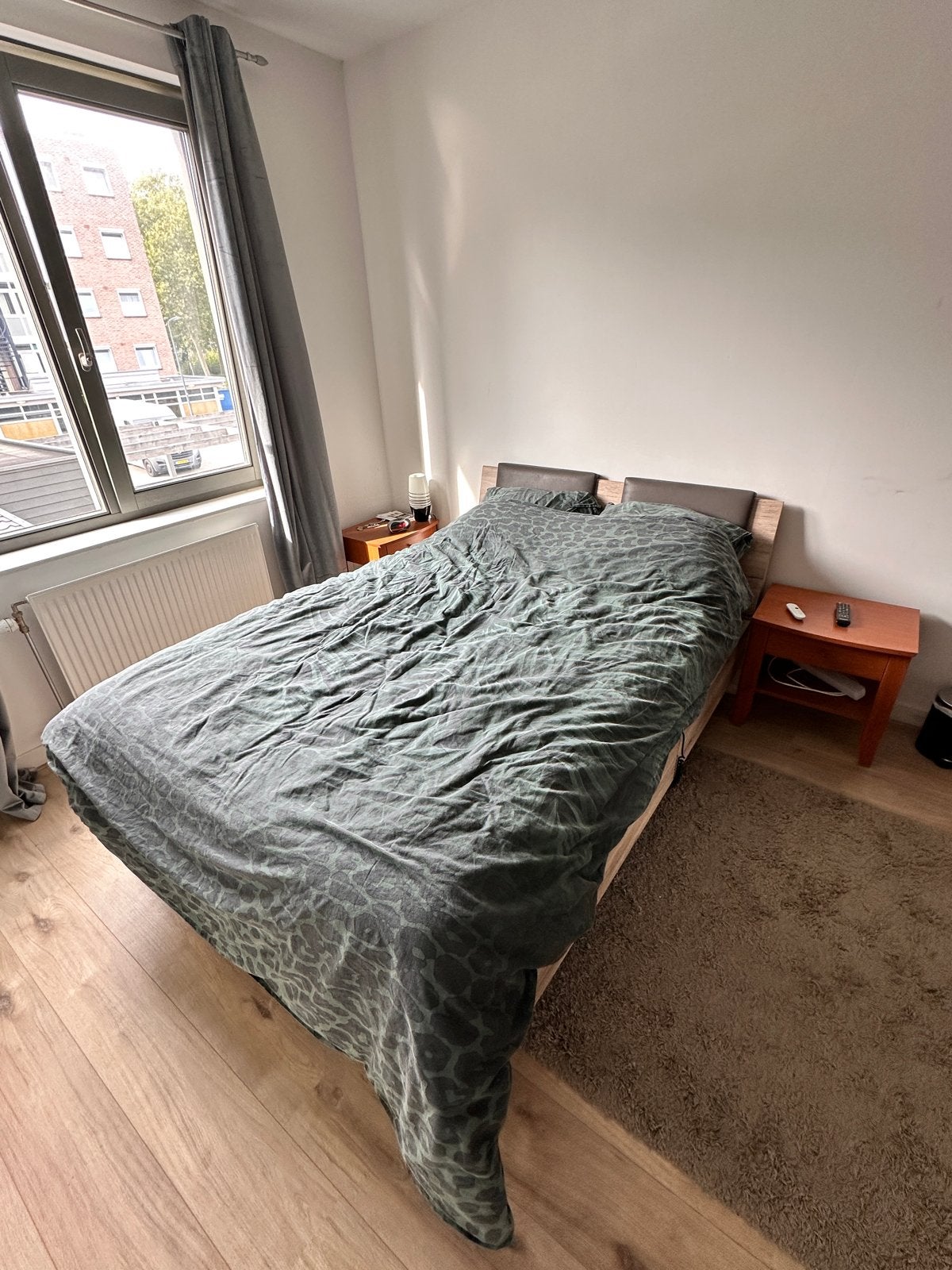 Tweepersoonsbed met verstelbare lattenbodems, Ophalen, Overige materialen, Bruin, Tweepersoons
