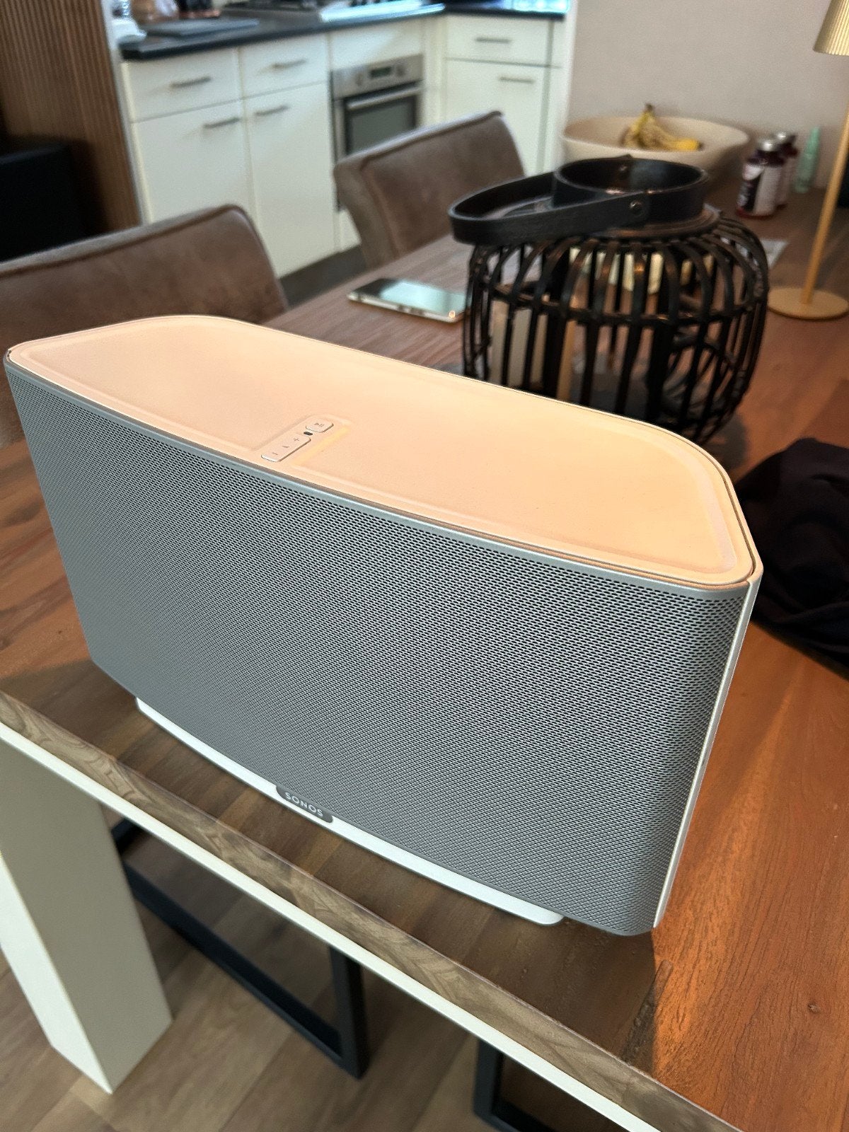sonos play 5 (2 witte en 1 zwarte)
Te bedienen alleen met so, Audio, Tv en Foto, Luidsprekers, Ophalen, Minder dan 60 watt, Sonos
