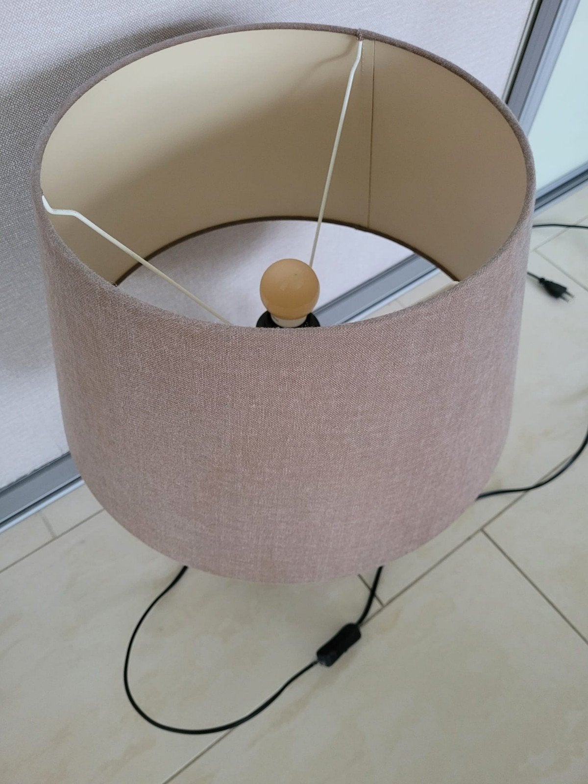 Rustieke tafellamp met stoffen kap, Huis en Inrichting, Beige, Gebruikt, Textiel, Met kap