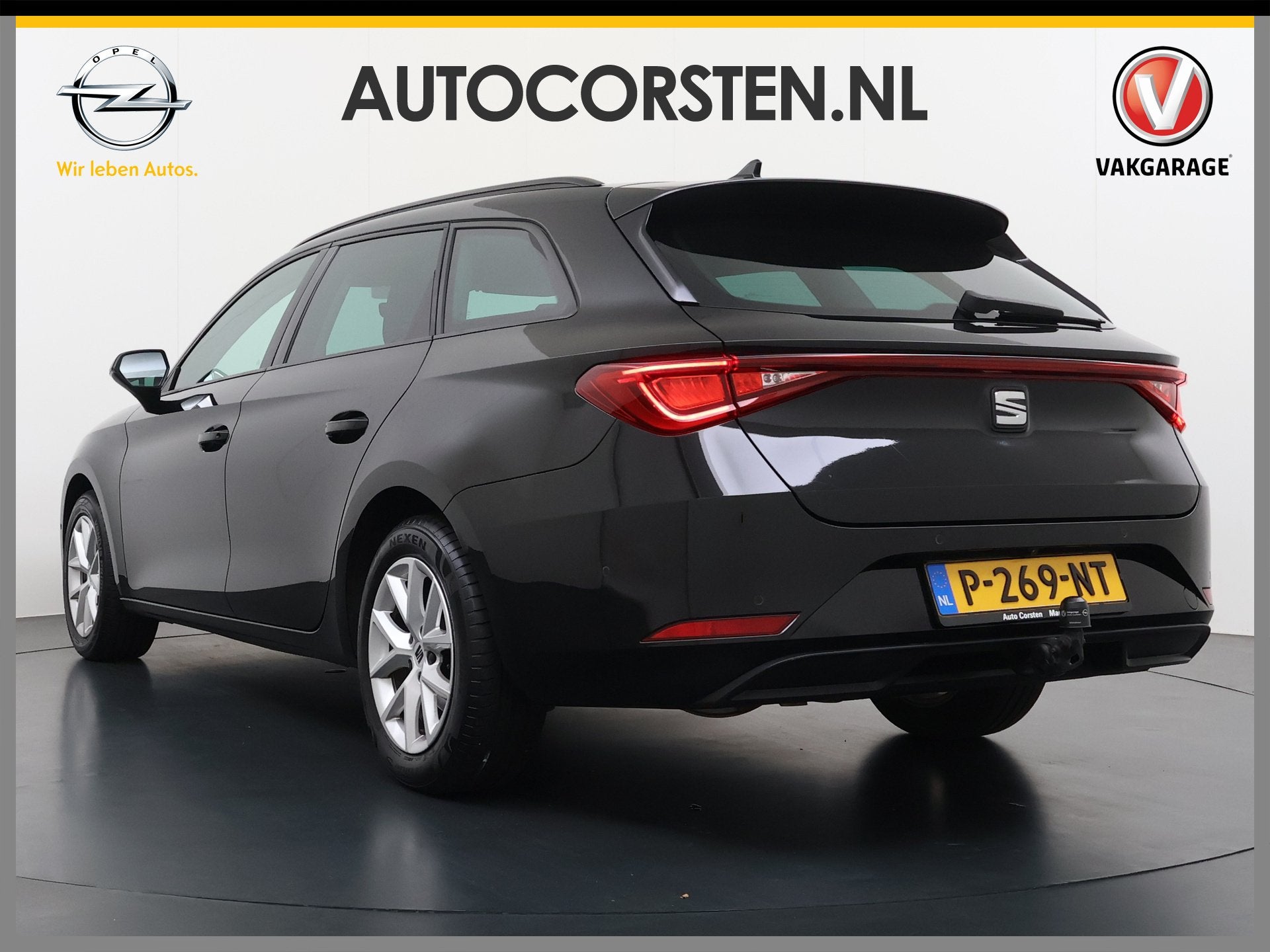 SEAT Leon Sportstourer 1.5T 131PK Adap.Cruise Trekhaak Camer, Auto's, Voorwielaandrijving, Stof, Gebruikt, 4 cilinders