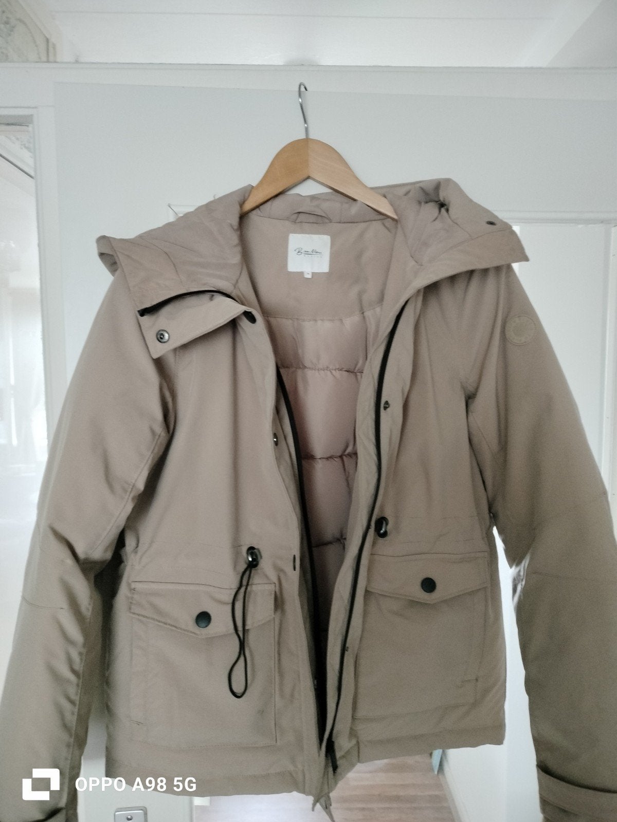 Bien Bleu Basics winterjas maat M, Beige, Bien Bleu Basics, Zo goed als nieuw, Ophalen