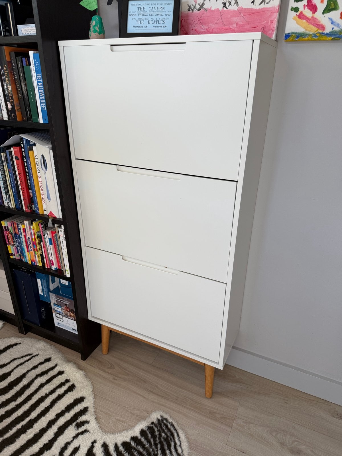 Witte schoenenkast met 3 lades - plek voor 6 paar schoenen, Huis en Inrichting, Kasten | Schoenenkasten, Ophalen, Gebruikt