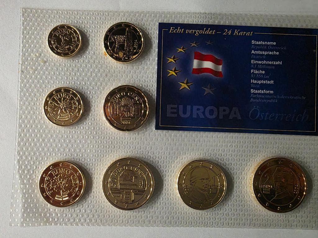 te koop setje 24 karaat verguld euro,s oostenrijk 2004 zie, Postzegels en Munten, Munten | Europa | Euromunten, Ophalen of Verzenden
