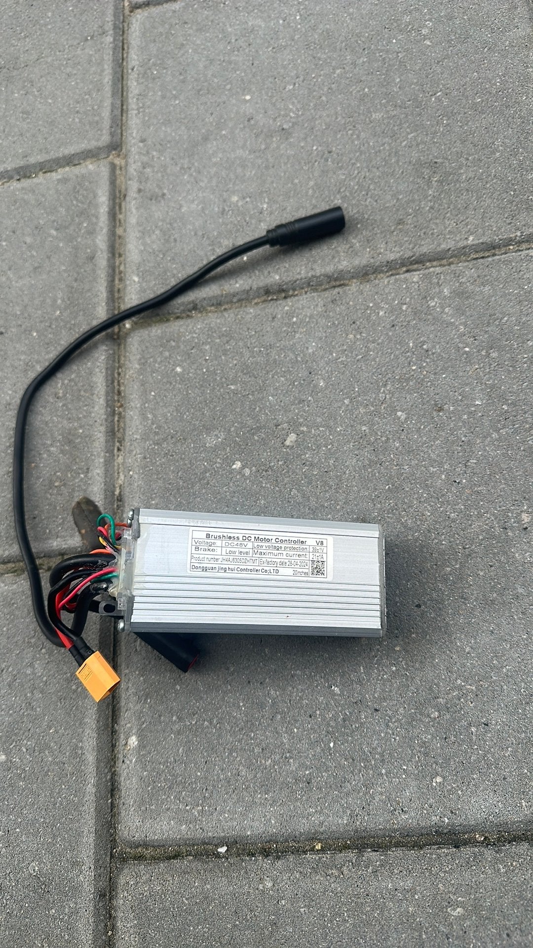 controller,van v8,opgevoerd., Ophalen of Verzenden, Gebruikt, Accu, Achterlicht