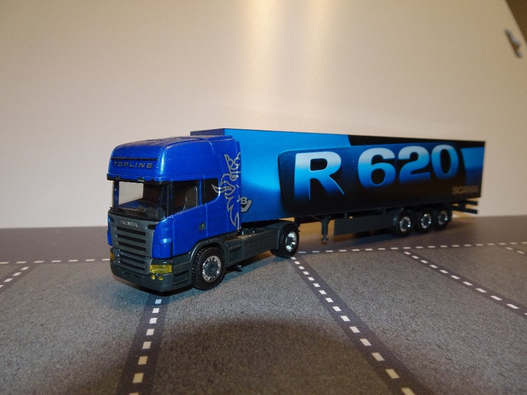 184 herpa scania r620 v8 demo oplegger 1:87 truck trein, Hobby en Vrije tijd, Ophalen of Verzenden, Zo goed als nieuw, Bus of Vrachtwagen