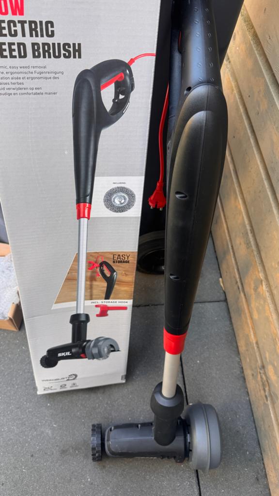 SKIL Elektrische Onkruidborstel - Nieuw in doos, Ophalen, Zo goed als nieuw, Overige soorten
