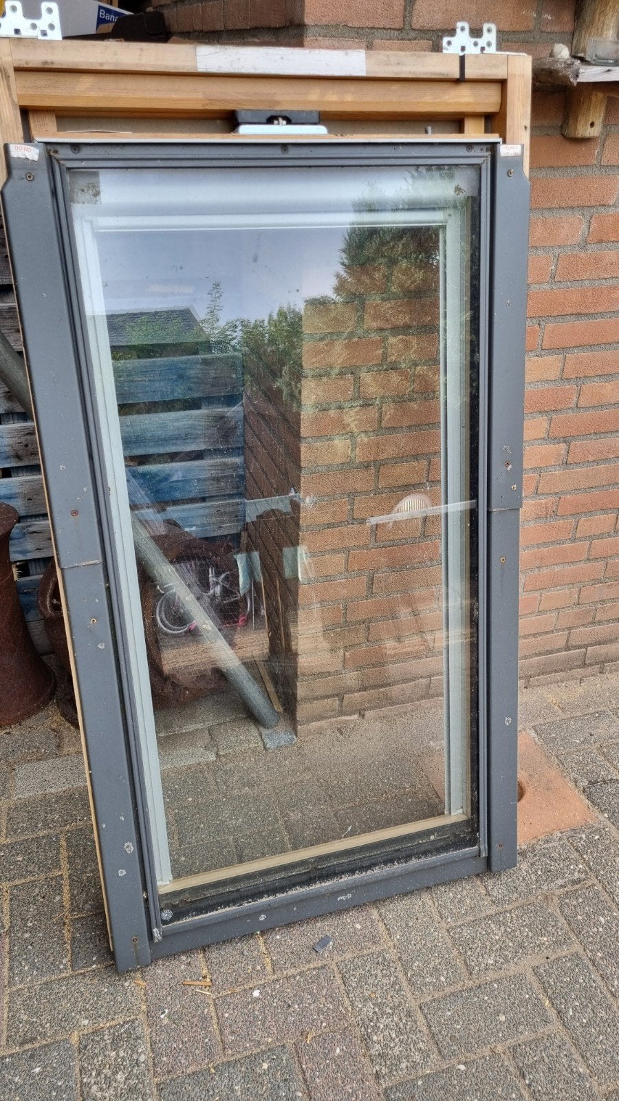 Keylite Dakraam 780x1400mm met Kantelfunctie en Rolgordijn, Doe-het-zelf en Verbouw, Glas en Ramen, Ophalen