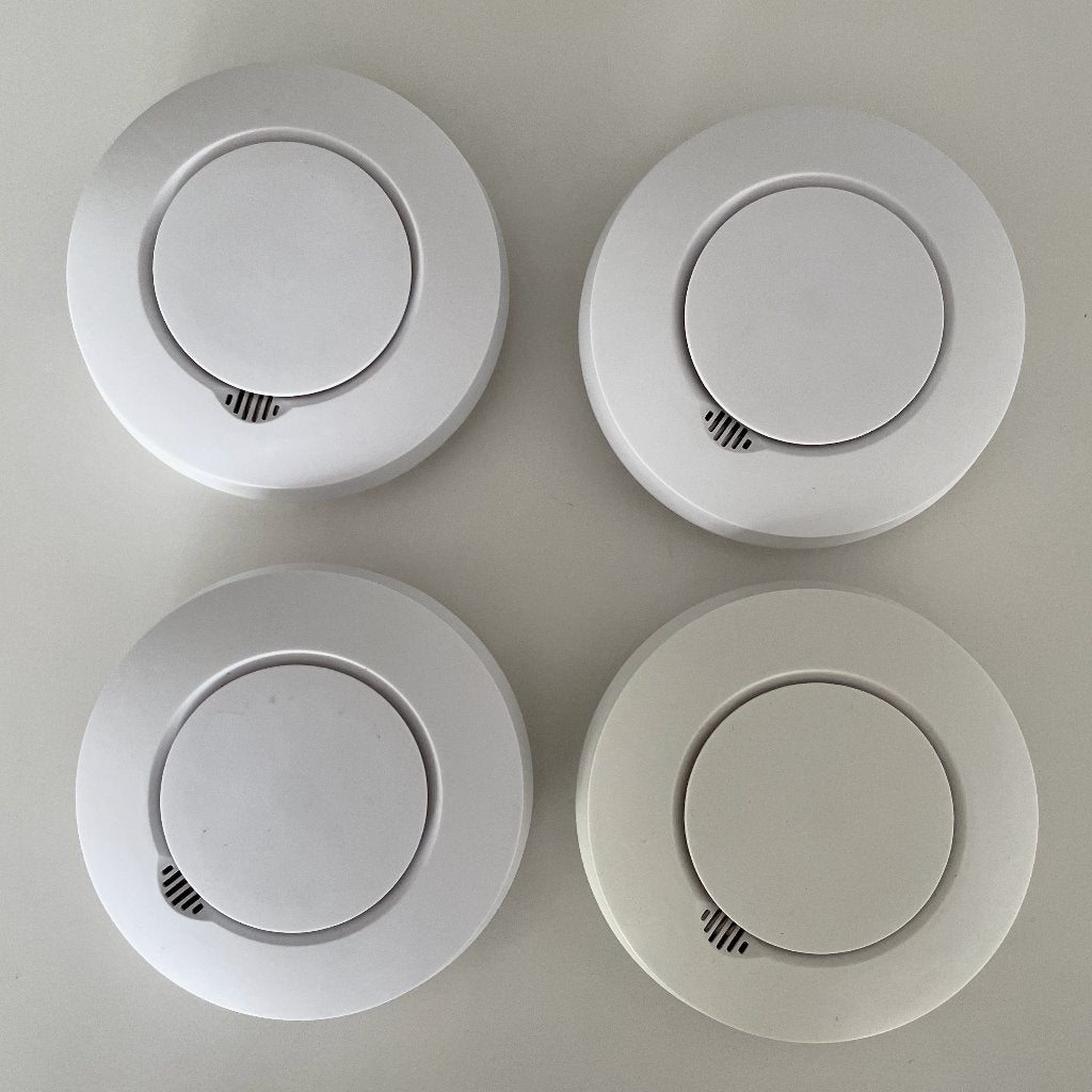 4 draadloos koppelbare ELRO rookmelders met hittesensor, Detector, Sensor of Melder, Ophalen of Verzenden, Zo goed als nieuw, Rook