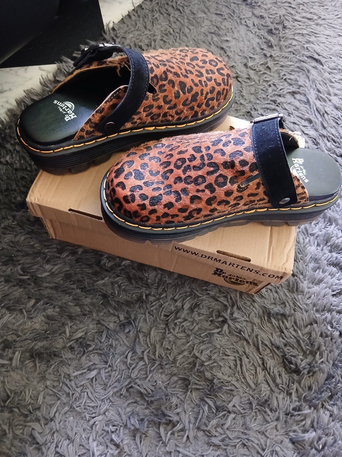Nieuwe Dr. Martens clogs met luipaardprint - Maat 39, Ophalen of Verzenden