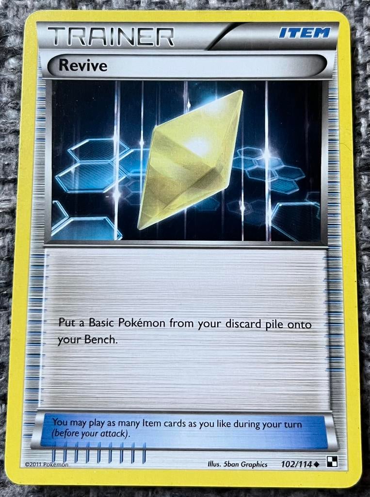 Trainerkaart van Revive • Black & White (102/114), Verzenden, Nieuw, Losse kaart
