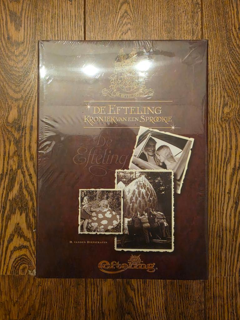 De Efteling: Kroniek van een Sprookje - Jubileumboek 50 jaar, Verzamelen, Efteling, Verzenden