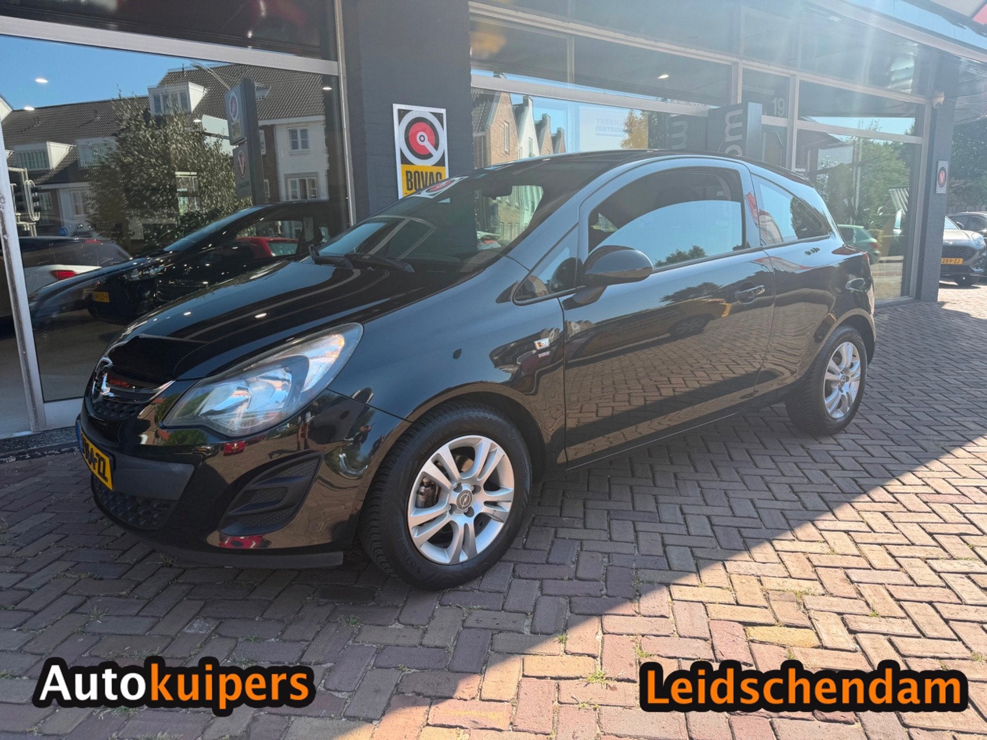 Opel Corsa 1.4-16V, Auto's, Voorwielaandrijving, Euro 5, 1398 cc, Zwart