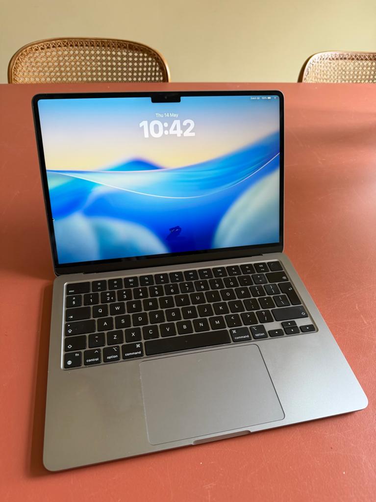MacBook Air M2 - 16 GB RAM, Computers en Software, Apple Macbooks, 256 GB, Qwerty, 13 inch, Ophalen of Verzenden