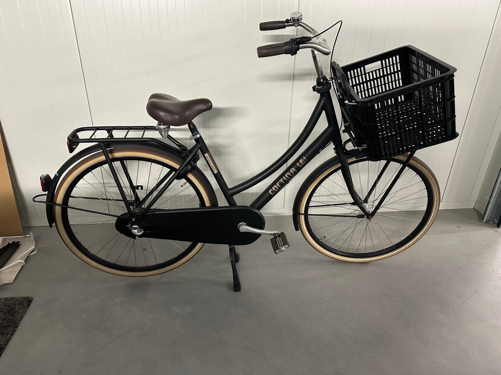 Cortina U4 transportfiets meisjes 28 inch 50 cm 3V matzwart, 26 inch of meer, Terugtraprem, Versnellingen, Ophalen of Verzenden