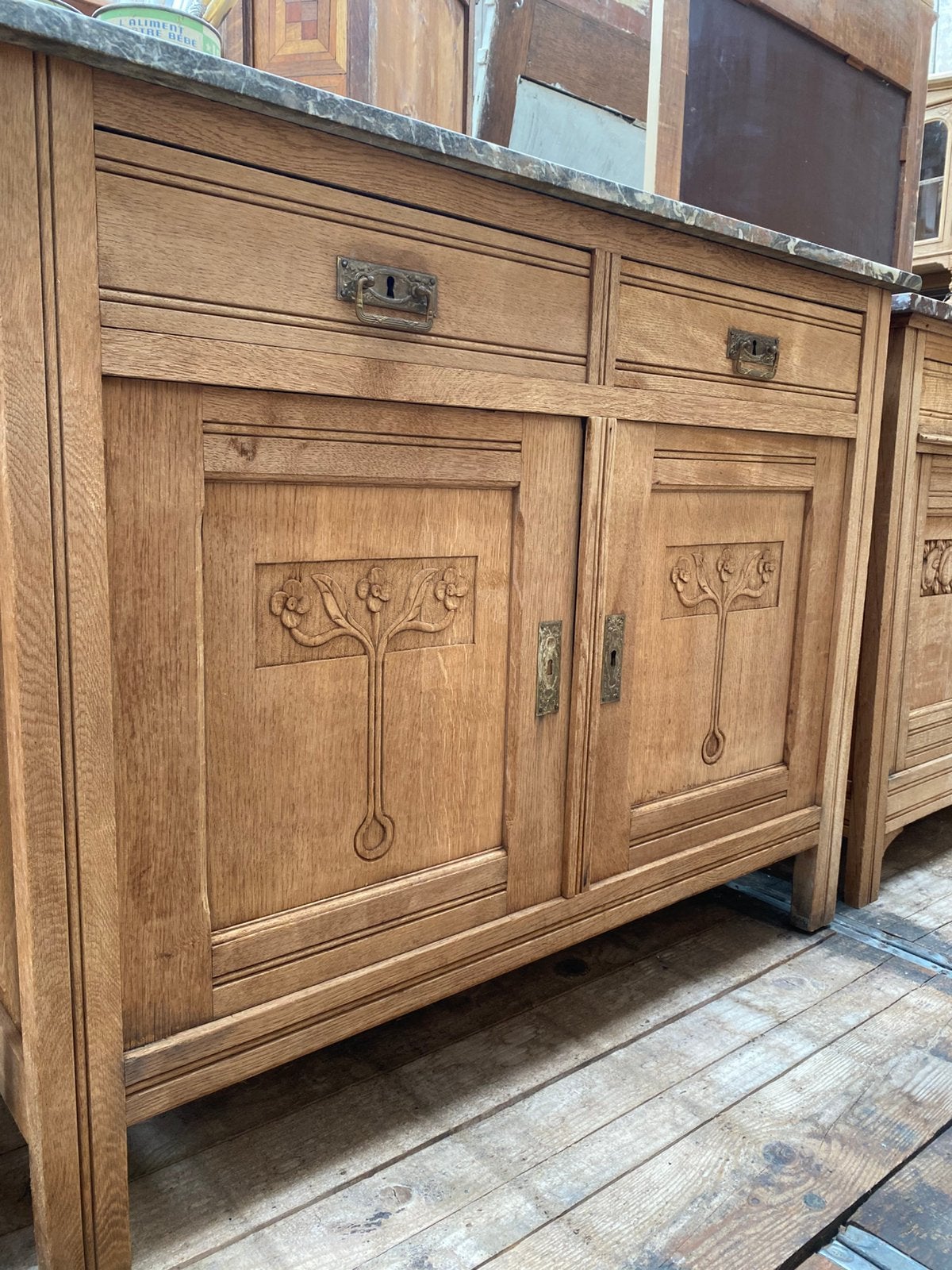 Landelijk Frans eiken kast commode