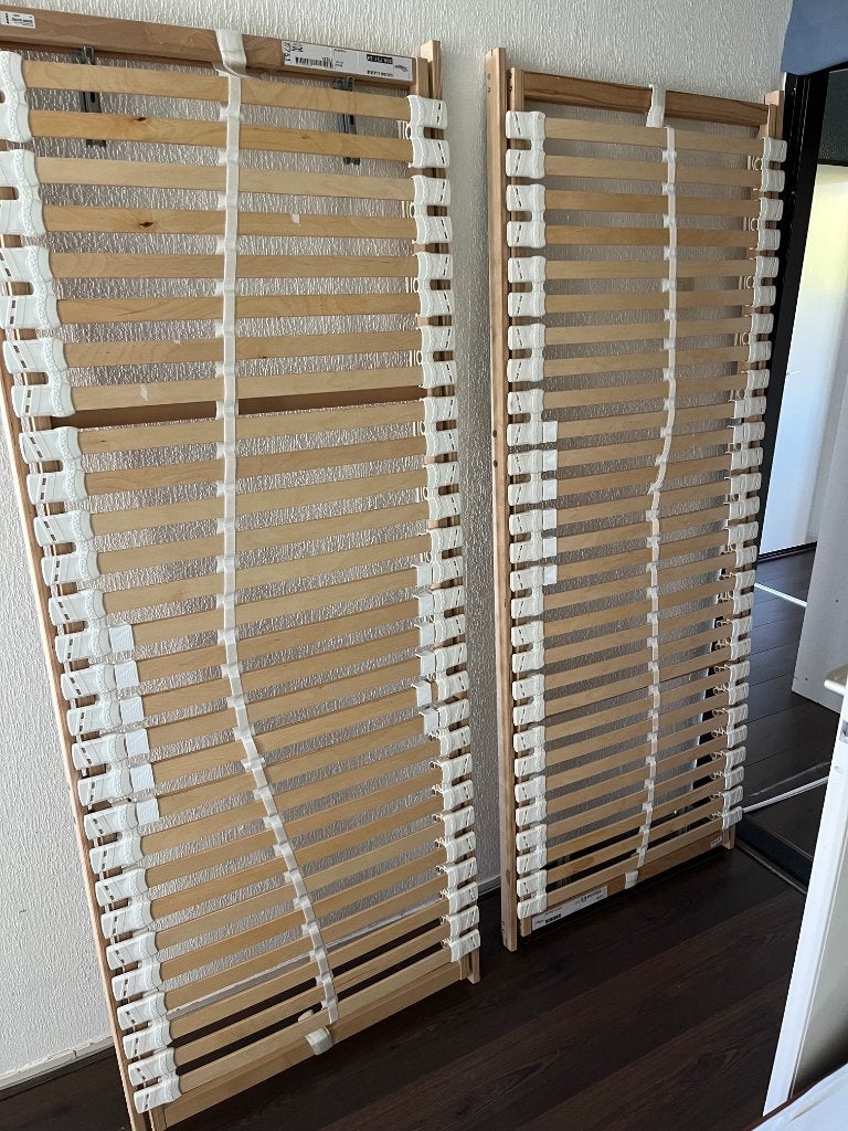 2 matrassen Morgedal + 2 beweegbare lattenbodems, Ophalen, Gebruikt, Eenpersoons, 80 cm