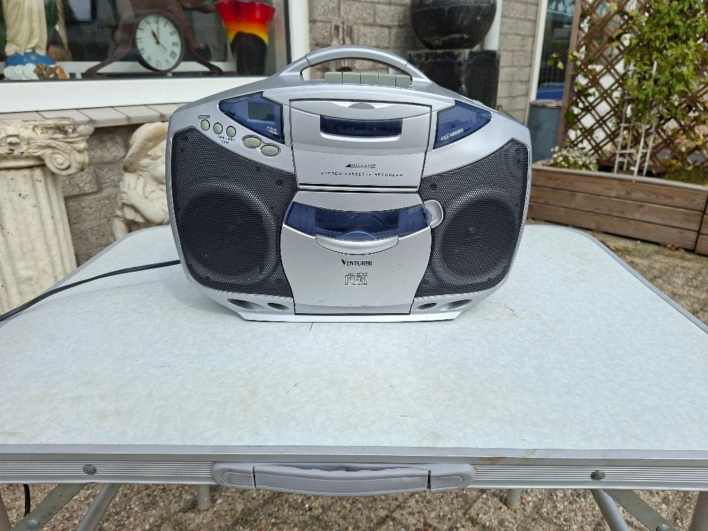 vintage radio  cd en cassettedeck  venturer, Ophalen of Verzenden, Gebruikt, Met cd-speler
