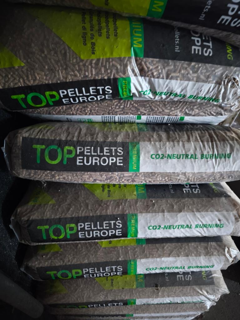 Premium Houtpellets - 34 zakken - Pelletkorrels, Minder dan 3 m³, Ophalen, Overige houtsoorten, Blokken