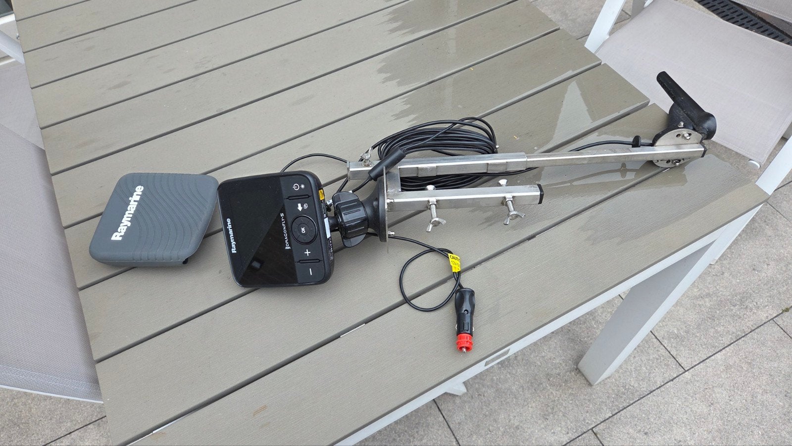 Raymarine Dragonfly-5 ProFishfinder met Transducer en Bevest, Ophalen, Zo goed als nieuw, Overige typen